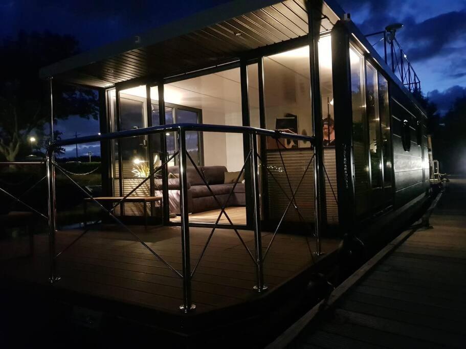 莫尼肯达姆 Modern, Brand New Houseboat Near Amsterdam酒店 外观 照片