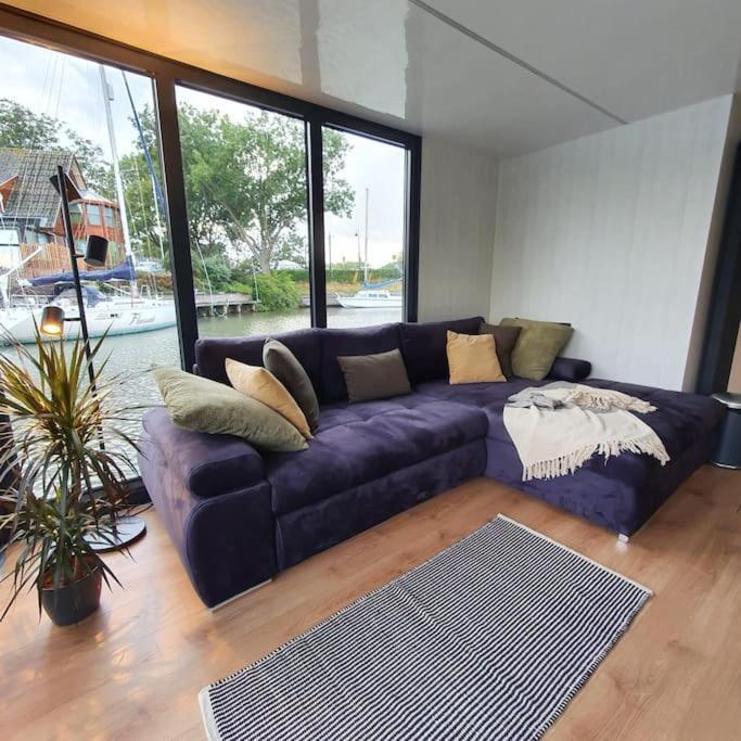 莫尼肯达姆 Modern, Brand New Houseboat Near Amsterdam酒店 外观 照片