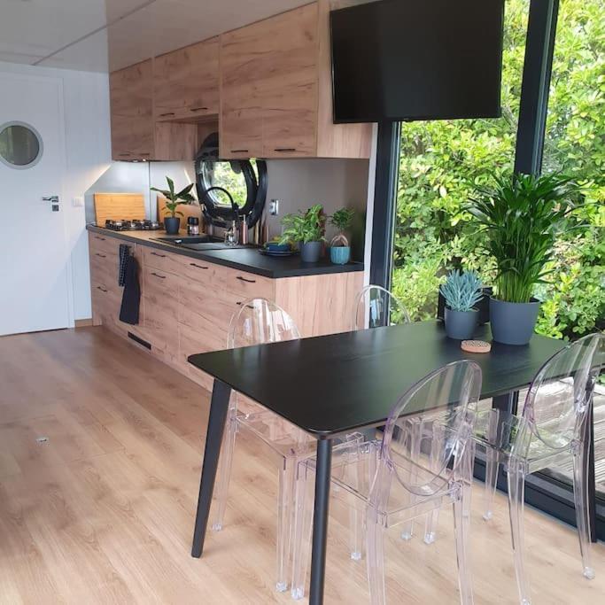 莫尼肯达姆 Modern, Brand New Houseboat Near Amsterdam酒店 外观 照片