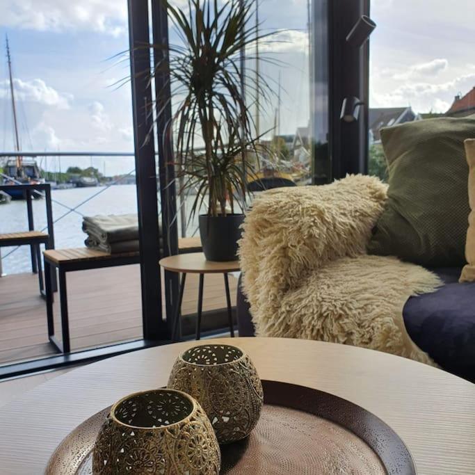 莫尼肯达姆 Modern, Brand New Houseboat Near Amsterdam酒店 外观 照片